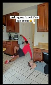 #scarepranks 😂🤣🤣🤣#surpriseprank #maikmasterpranksreloaded #maikmasterpranks #funnypranks #prankvideo #pranks #funny #lol #hilarious | Maik Master Pranks Reloaded