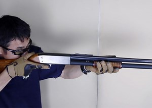 Mach Sakai: KTW Ithaca M37 Riot Slug