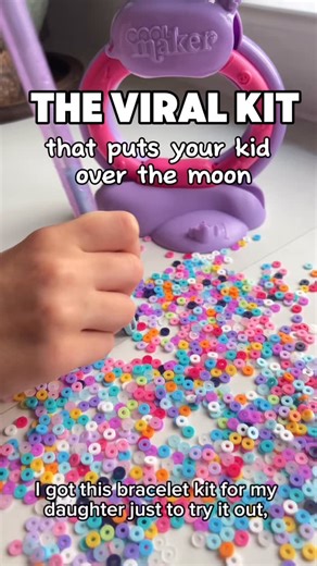 I bought this bracelet kit just to try…and now my daughter is making gifts for family and friends 😍 🛍️Comment “Cute” to get the link in your DM’s automatically or tap the link in my bio! Make sure to follow us @thatorganizedhome, as IG only allows DMs from accounts you follow ❤️ It’s so easy to use — pick your beads, choose the colours, and voilà! It’s so much fun, even for adults 👌🏻 bracelet kit for girls, creative kids activities, kids craft ideas, diy jewelry kit, bead bracelet kit, kids 