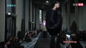 美国时装品牌瑞克·欧文斯 （Rick Owens）2023年FW秀场