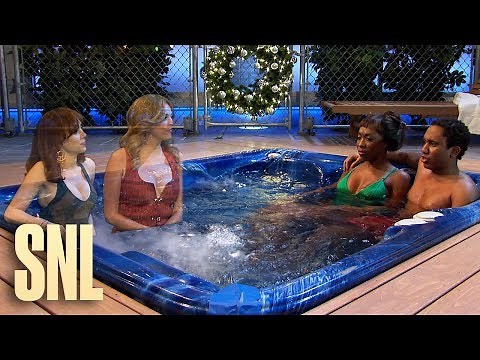 Hot Tub Christmas - SNL