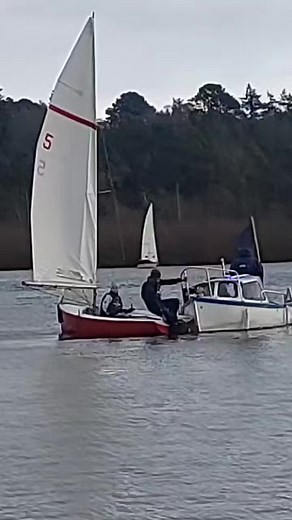 Spotted at the Wesex Winter Warmer 🎥 Southampton Uni Sailing #ohno #boatfails #teamracing #fireflysailing #jointheswarm #sailtok