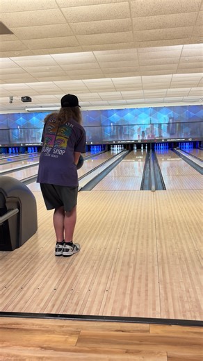 Epic Bowling Fail That Will Make You Laugh