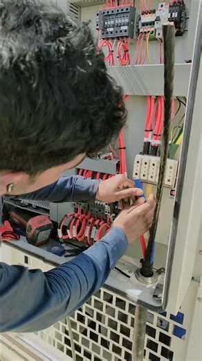 Electric Main Power AC Distribution Board connection