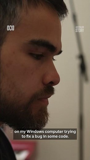 Jamie is blind and can read 900 a minute. This is how he does it | Australian Story