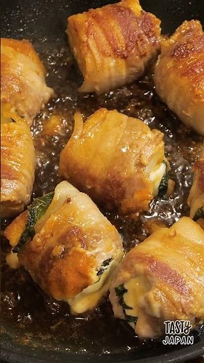 【厚揚げの中にチーズ入れてください】「この組み合わせ天才」「和風は外れない」とろけるチーズ＆大葉で豚バラ包み♡ご飯が進む一品！/ Pork Wrapped Atsuage #Shorts