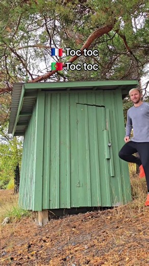 Toc Toc lyrics French Portuguese — bilingual sing-along