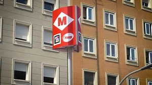 Així és la nova estació de #metrobcn d'Ernest Lluch, ja en funcionament, en imatges! La línia 5 guanya una nova estació que afavoreix la intermodalitat i alhora amplia el servei de metro als municipis de Barcelona o de l'Hospitalet de Llobregat http://ow.ly/m5bR50FC5wS | TMB, Transports Metropolitans de Barcelona