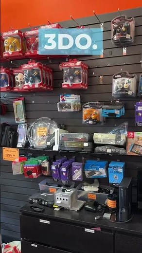 Game X Change has many many games! we go game chasing and see what we can find.