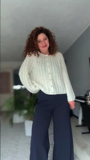 Aria Cardigan-Part 1 of the video tutorial (neckline & short rows) is already published.