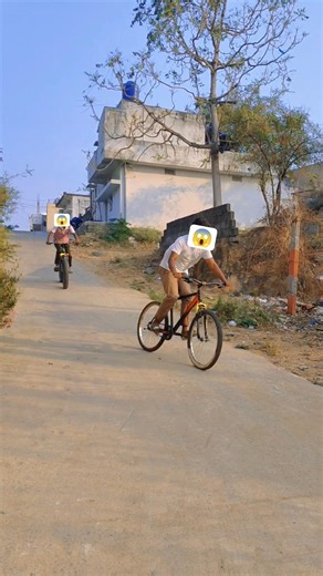 _SKID_GONE_WORNG😱_PEK_WHILLI_ON_FAT_BIKE😱_LMINI_VLOGS_💯#trending #minivlog#viral#cycle #crash#stunt