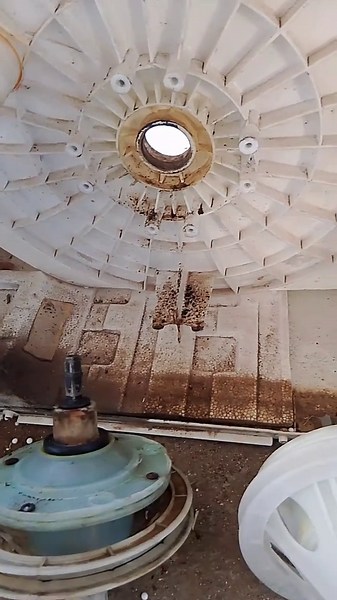 How to Install a Washing Machine Gearbox