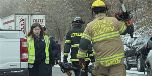 Driver describes being stuck in massive I-40 pile-up near Cookeville