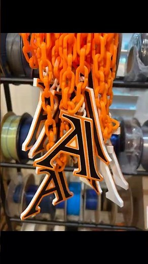 3D Printing in Action: 12 Mini Hype Chains