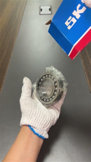 SKF self-aligning ball bearing, Model 1208 EKTN9/C3