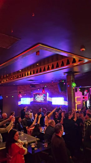 Vicars are on stage now at Live Lounge Sunderland — and they’re absolutely smashing it! 🔥 The place is bouncing, the tunes are loud, and the energy’s unreal after the match. Perfect way to wrap up a cracking #SAFC day! 🎶🍻 📍 Park Lane, Sunderland (SR1 3HY) #LiveLounge #Sunderland #TheSpittingVicars #LiveMusic #SupportLocal #MatchdayVibes | Live Lounge