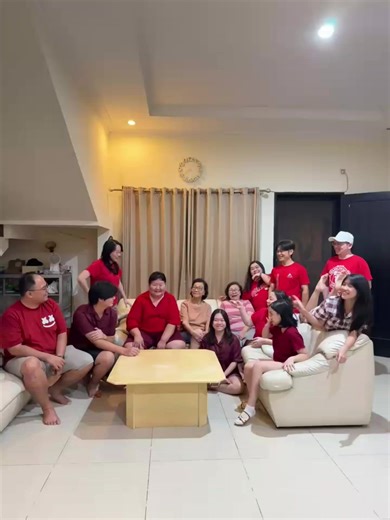 dewi wikwik (@dewi125kg)’s videos with Waktu Tuhan - Nathasya Gracia Stefani