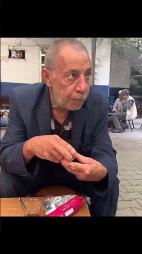Çay içen cüzdanı boş dayı v2