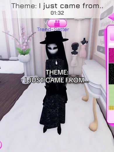 Alien Superstar Dress to Impress Roblox Outfit