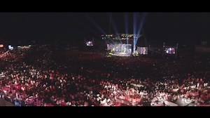 200 lucky Vodafone Red customers won 2 tickets to attend Amr Diab #Redweekend concert, some of them were lucky enough to meet & greet El- Hadaba & take a picture to save a memory for this special night! Have a sneak peek of the concert & stay tuned for more #REDweekends you might be one of the winners! If you're not a Red customer visit vf.eg/red to buy a Red line or visit our stores to transfer your line; for a tailored rate plan with many great surprises all year long. | Vodafone RED Egypt