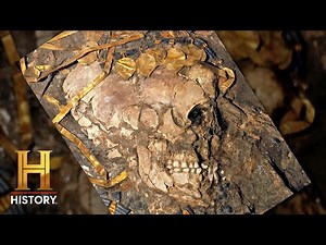 Ancient Aliens: EVIDENCE Queen Puabi Was an Extraterrestrial (Season 20) | History