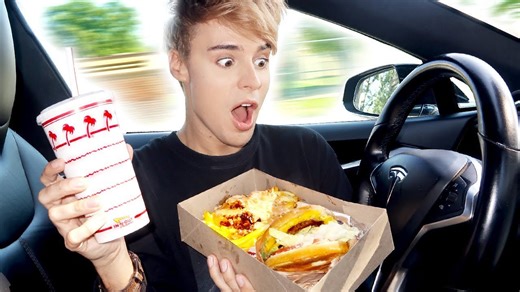 Eating In-N-Out Burger on Tesla Auto-Pilot