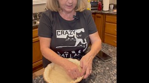 Howdy Ya'll! Since it IS pie season and since Deb IS the "Queen of Pie Crust", she's showing us how to make pretty edges on our pie crust. Watch and learn! - Moe | Cooking with Moe and Deb