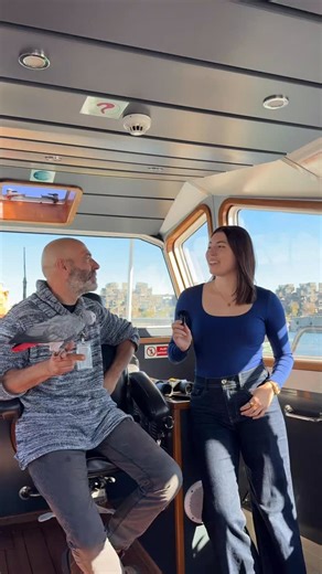 Octobre, le mois des marins, tire à sa fin, mais on ne peut passer au mois de novembre sans vous partager cette capsule ! 🦜🏴‍☠️ ∿∿ October, the Month of Mariners, is coming to an end, but we couldn’t let November begin without sharing this video with you! 🏴‍☠️🦜 | Port de Montréal