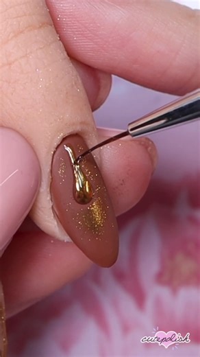 Realistic 3D Dripping Gold Geode Nail Art #nailart | cutepolish