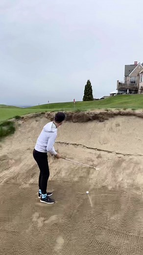 Mastering the Bunker Shot: Using Sand for Precision in Golf