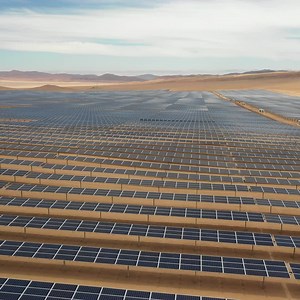 We are supplying large generator step-up transformers for the world’s largest single-site solar power plant in Abu Dhabi! This 2 gigawatts of renewable power, generated by around 3 million solar panels, will supply up to 160,000 homes across the UAE. Read more here ➡️ https://www.hitachiabb-powergrids.com/news/global-news/press-releases/hitachi-abb-power-grids-to-supply-step-up-transformers-for-world-s-largest-single-site-solar-power-plant #TowardsCarbonNeutral #Transformers #Renewables #Solar #