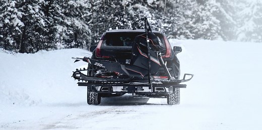Widescape's WS250 Is an Agile Stand-Up Snowmobile