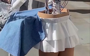 #short - 051 - 'Cyborg' Magic Assistant Roams Street