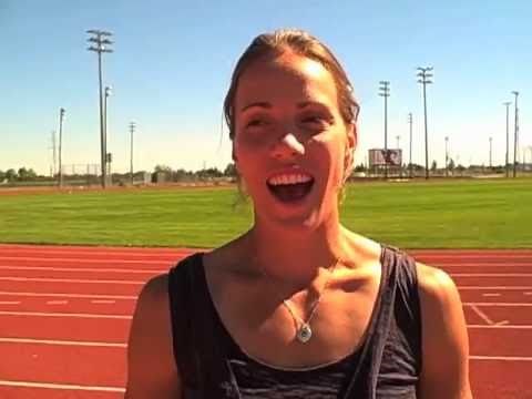 Get to Know Agenda's Jessica Zelinka