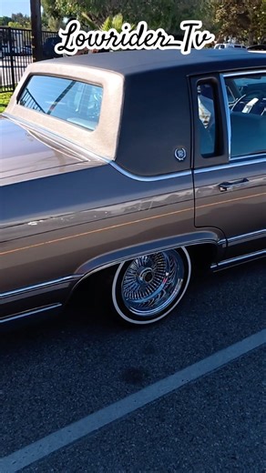 Do you like Cadillacs? | Subscribe for more. #explore #cake #classic #classiccars #shorts #short