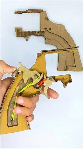 Cardboard colt python mechanism #cardboard #colt #revolver #cardboardgun #shorts