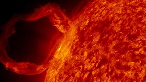 Solar prominence eruption | Britannica