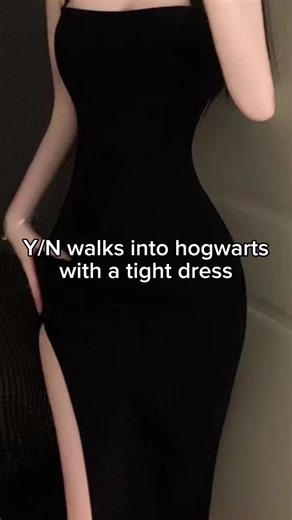 A Unique Hogwarts POV: Fashion Meets Magic
