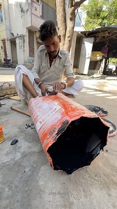 Street Genius Turns an Empty Iron Box Into a Working Stove in Minutes | Jsm Maker