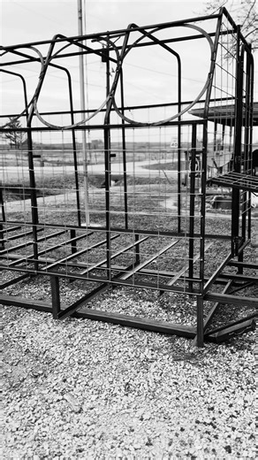 It’s go time… damn near our favorite time of the year — BUILD SEASON. 🔥 2026 has come in HOT. New customers. New states. New designs. We’ve stepped things up this year — all bent frames across the board. That means stronger blinds, cleaner looks, and faster, more efficient builds. Exactly how it should be. If you’ve been thinking about getting a blind, now’s the time. Our build list is stacking up daily, and spots won’t last long. Don’t wait until it’s too late. Lock yours in and be ready when 