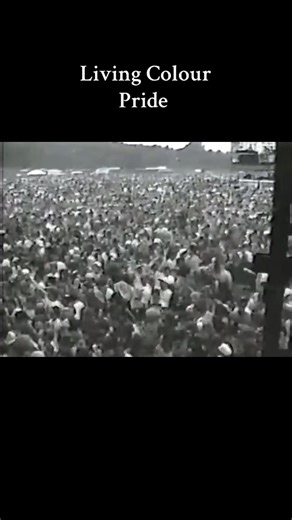 Living Colour performing Pride live at the 1st lollapalooza tour in 1991 filmed at various locations. Living Color a great under appreciated band #livingcolour #alternative #hard rock music #fyp #xzycva