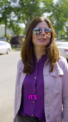 Pranking mom with Fortnite inflatables #8