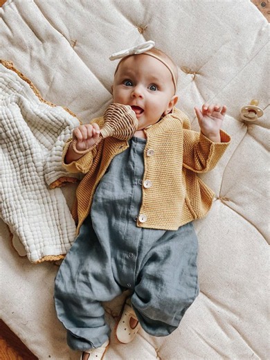 75+ old-fashioned girl names with sweet nicknames