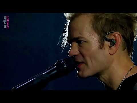 Sum 41 - Pieces [2022] (Smoke On The Water +Seven Nation Army)