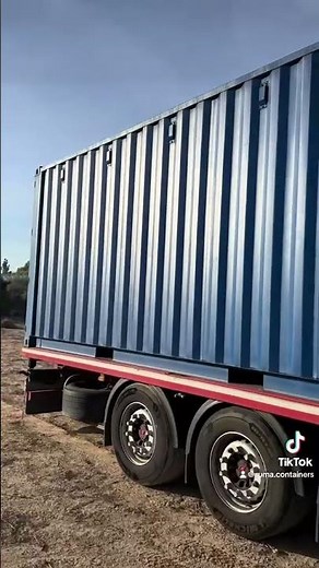 Recibimos estos Contenedores marítimos de 20’ nuevo y usado. Ruma Containers.