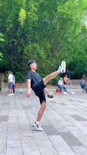 #Hacky Sack# #White Big Hacky Sack# Promote hacky sack movement# Fancy hacky sack Come to the park