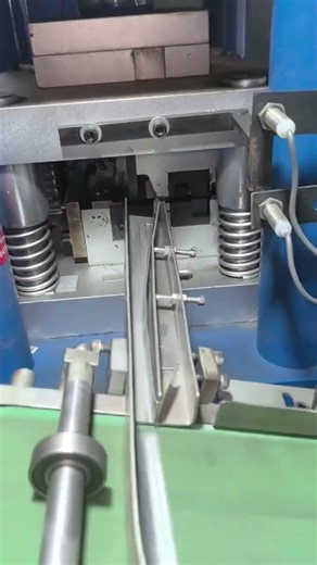 Press machine stepper pin ready