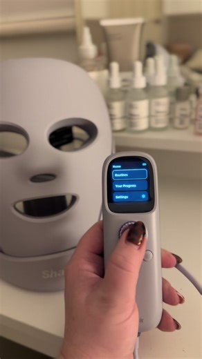 LED Face Mask for Better Aging and Blemish Repair