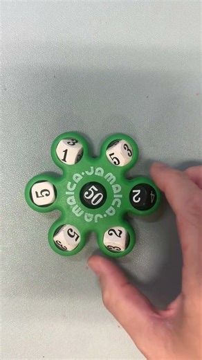 できる？！ ５２を５・１・５・３・３の四則演算と指数計算で表す #脳トレ