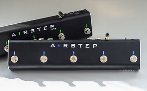 【スイッチャー】XSONIC　AIRSTEP｜様々な接続方法で自在にデバイスをコントロールできるフットコントローラー | ギタセレ（Guitar Selection）